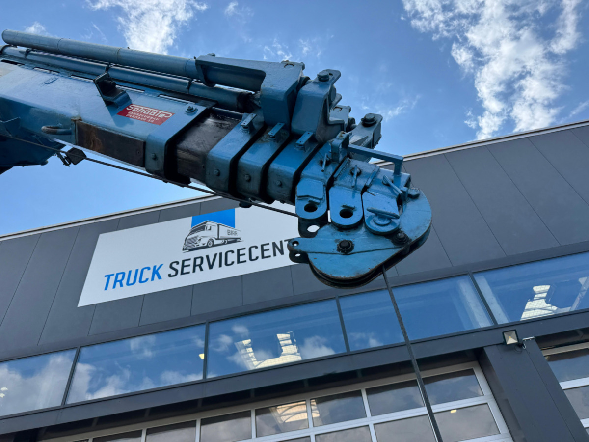 Camión grúa MAN TGA 26.440 MKG 230.6: foto 10 Camión grúa MAN TGA 26.440 MKG 230.6: foto 10