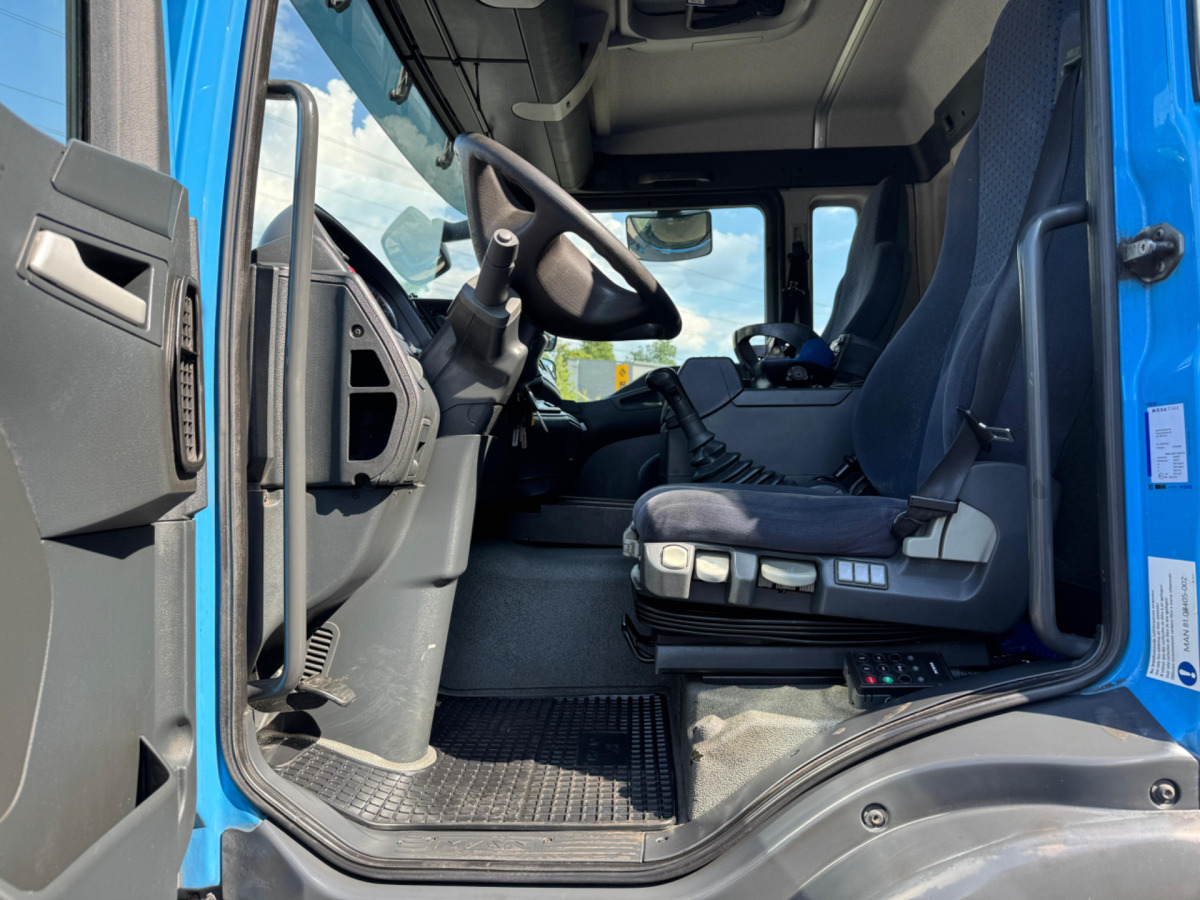 Camión grúa MAN TGA 26.440 MKG 230.6: foto 15 Camión grúa MAN TGA 26.440 MKG 230.6: foto 15