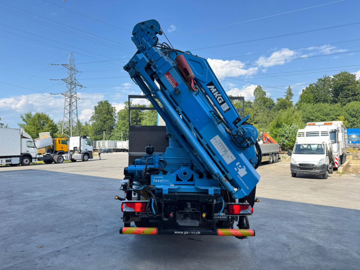 Camión grúa MAN TGA 26.440 MKG 230.6: foto 6 Camión grúa MAN TGA 26.440 MKG 230.6: foto 6