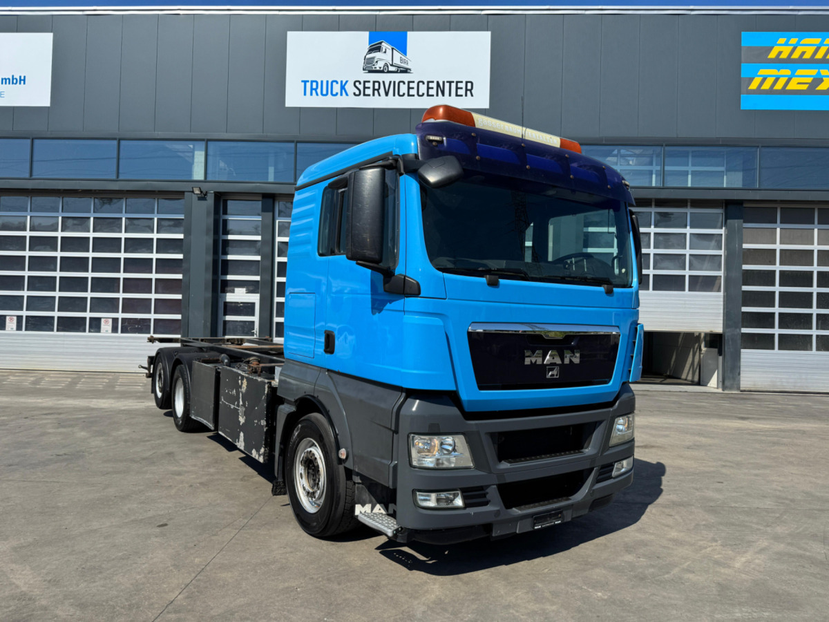 MAN TGX 26.480 6x2 Kompressor - Camión portacontenedore/ Intercambiable: foto 3 MAN TGX 26.480 6x2 Kompressor - Camión portacontenedore/ Intercambiable: foto 3