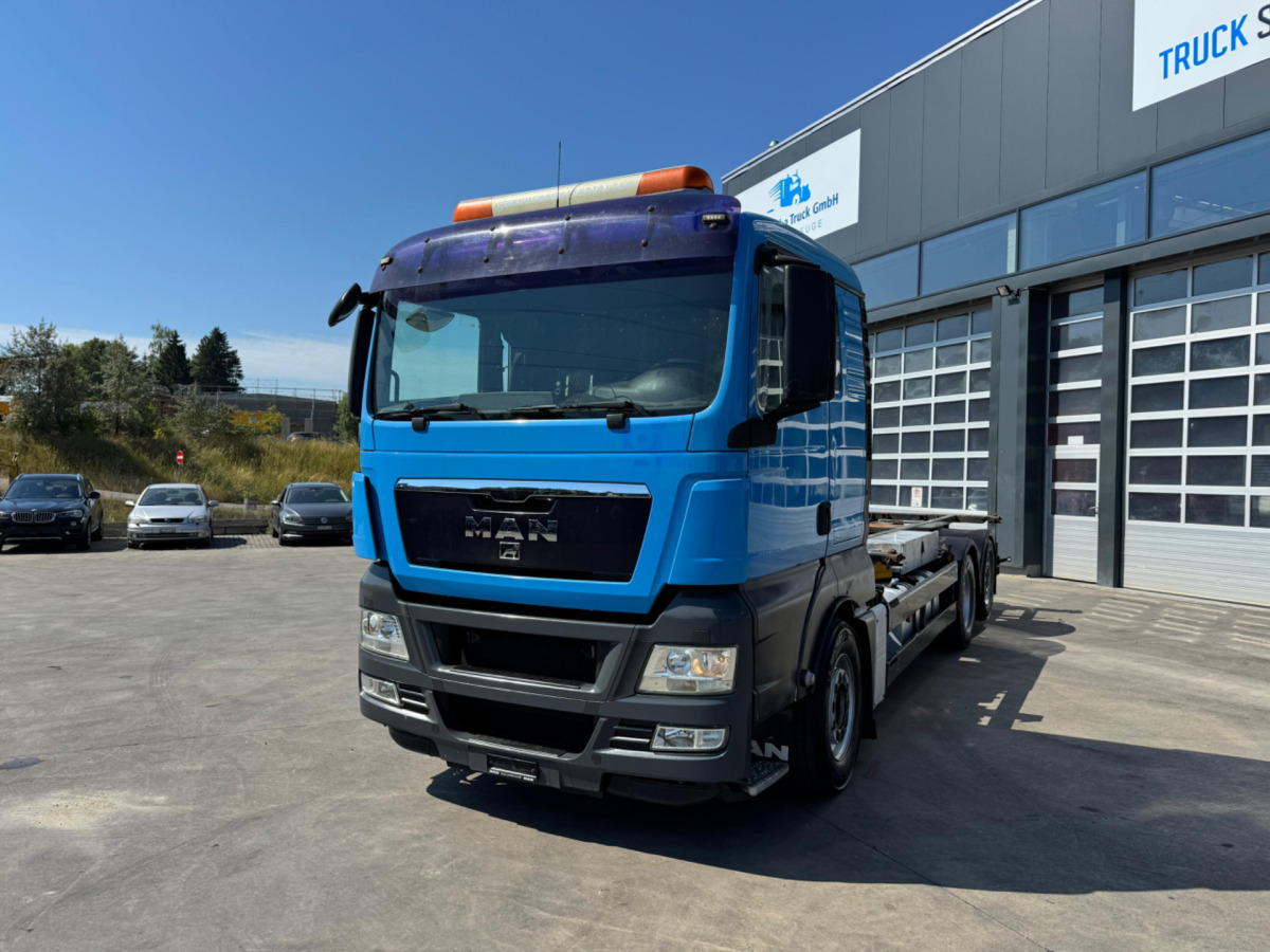 MAN TGX 26.480 6x2 Kompressor - Camión portacontenedore/ Intercambiable: foto 1 MAN TGX 26.480 6x2 Kompressor - Camión portacontenedore/ Intercambiable: foto 1