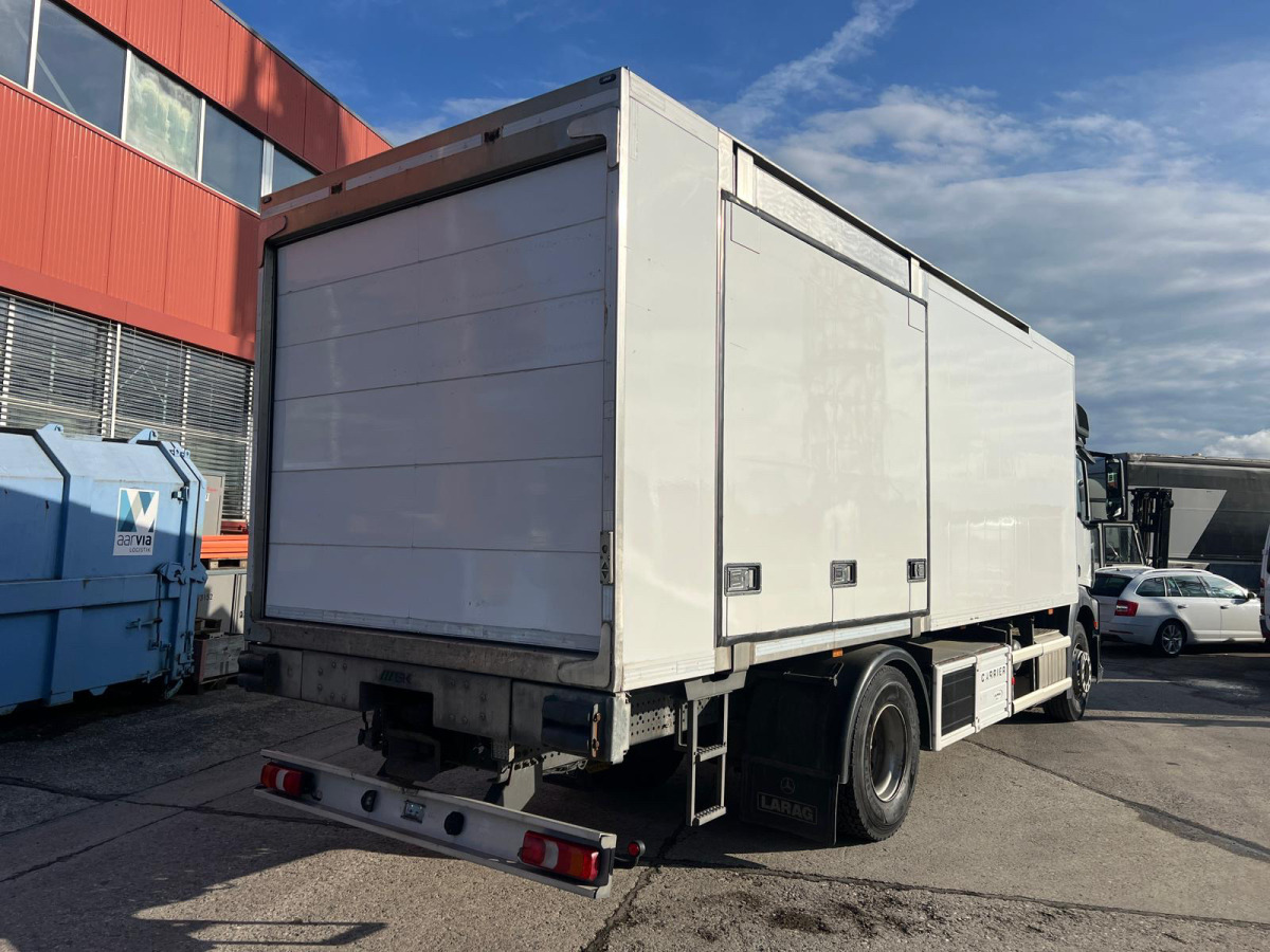 MERCEDES 4x Antos 1843 4x2 Kühler - Camión frigorífico: foto 5 MERCEDES 4x Antos 1843 4x2 Kühler - Camión frigorífico: foto 5