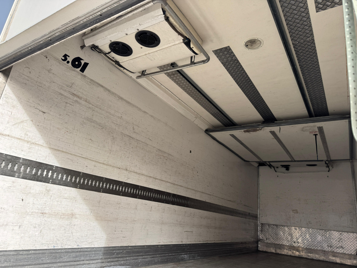 Camión frigorífico MERCEDES Actros 1832 4x2 Bi-Temp Carrier TK: foto 10