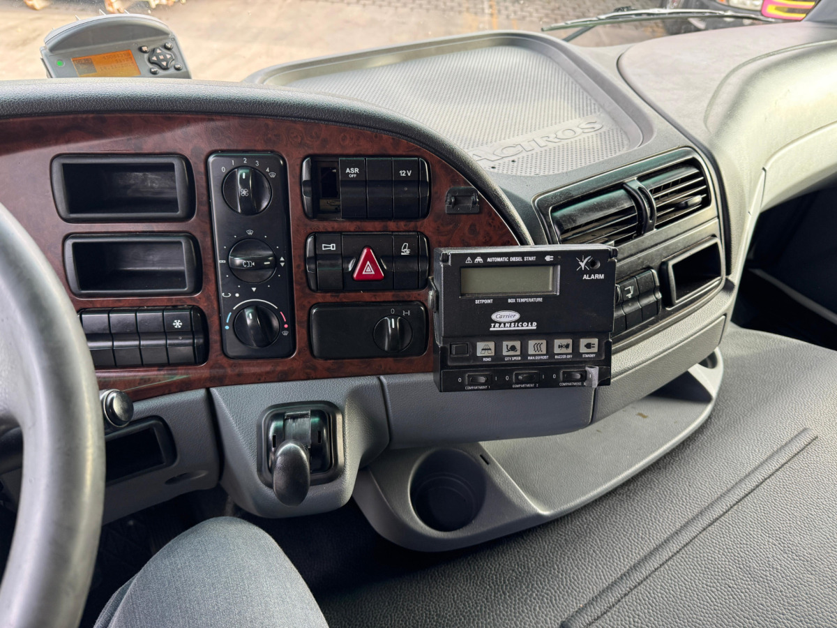 Camión frigorífico MERCEDES Actros 1832 4x2 Bi-Temp Carrier TK: foto 16