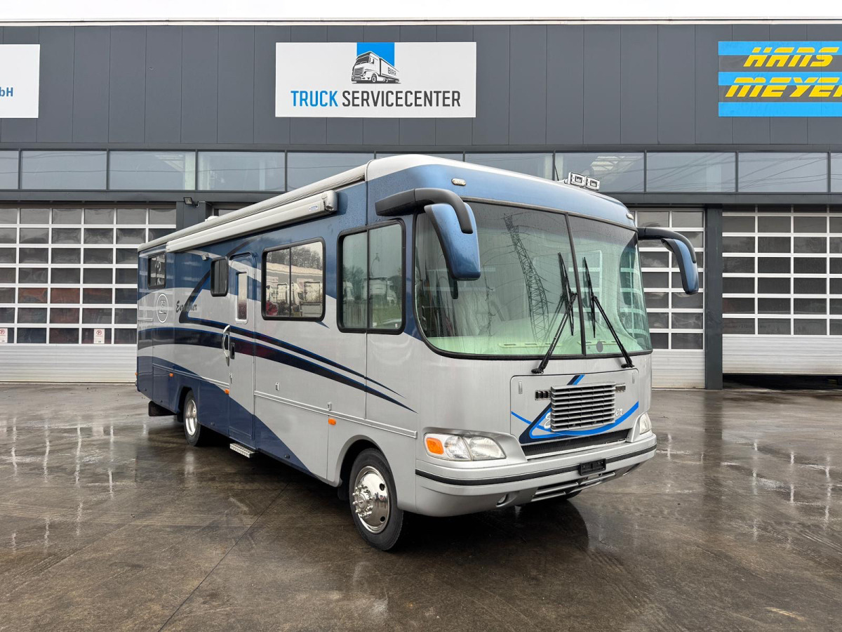 Marke Workhorse Custom Euroliner 6.5 V8 Diesel - Autocaravana integral: foto 3 Marke Workhorse Custom Euroliner 6.5 V8 Diesel - Autocaravana integral: foto 3