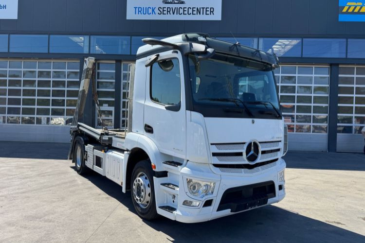 Mercedes-Benz Actros 1843 4x2 Trösch - Camión volquete: foto 3 Mercedes-Benz Actros 1843 4x2 Trösch - Camión volquete: foto 3