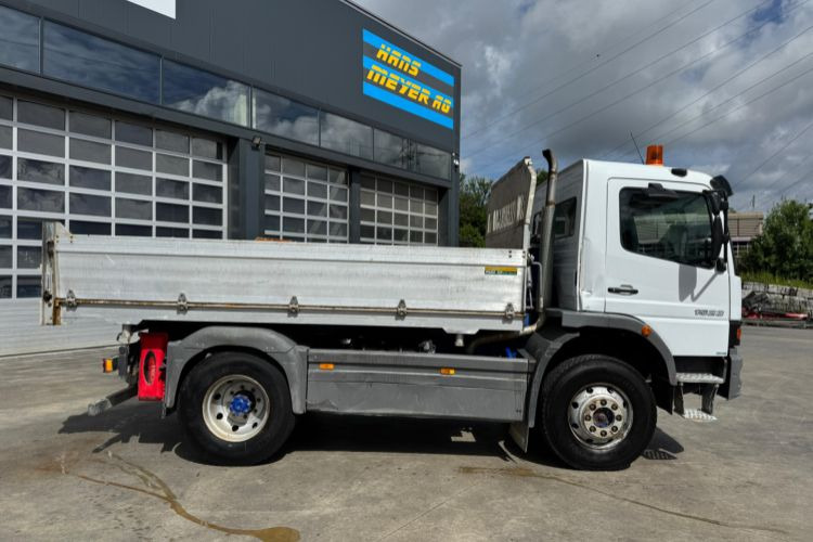 Mercedes-Benz Atego 1523 4x4 3S Kipper - Camión volquete: foto 5 Mercedes-Benz Atego 1523 4x4 3S Kipper - Camión volquete: foto 5