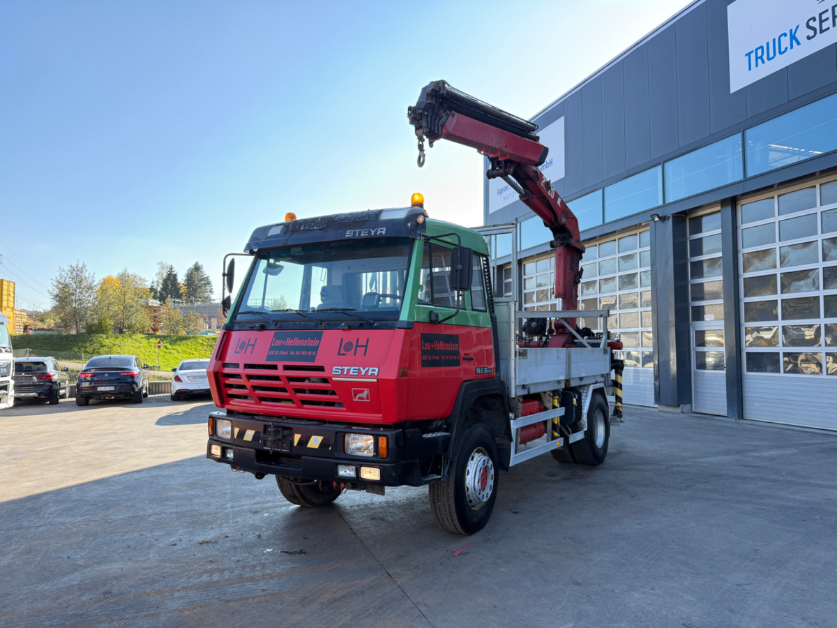STEYR 19S360 4x4 HMF2230-7 - Camión grúa: foto 2 STEYR 19S360 4x4 HMF2230-7 - Camión grúa: foto 2
