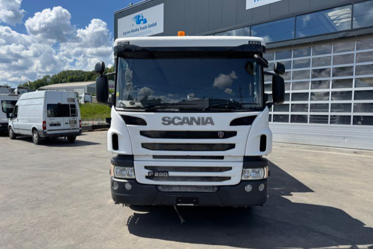 Scania P280 4x2 Wassertank - Camión cisterna: foto 2 Scania P280 4x2 Wassertank - Camión cisterna: foto 2