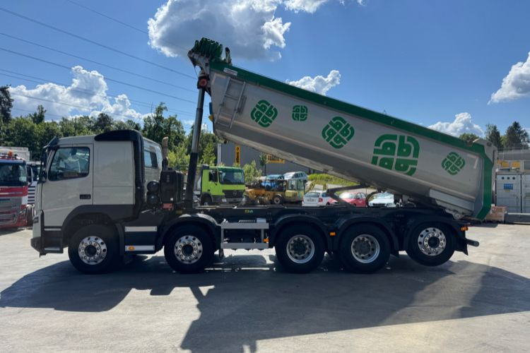 Volvo FMX-460 10x4 Rückwärtskipper - Camión volquete: foto 2 Volvo FMX-460 10x4 Rückwärtskipper - Camión volquete: foto 2