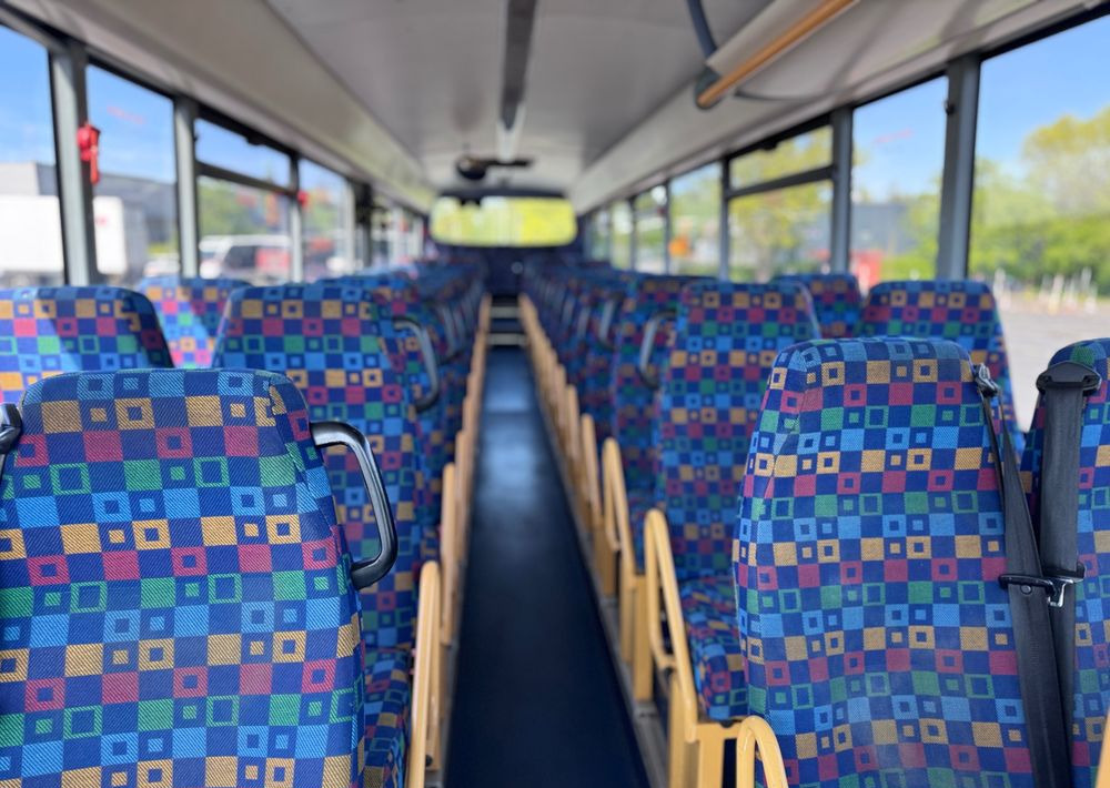 Irisbus Recreo Crosway / 63+1 miejsc/ silnik iveco cursor8 / CENA: 49000zł netto - Autobús urbano: foto 5 Irisbus Recreo Crosway / 63+1 miejsc/ silnik iveco cursor8 / CENA: 49000zł netto - Autobús urbano: foto 5