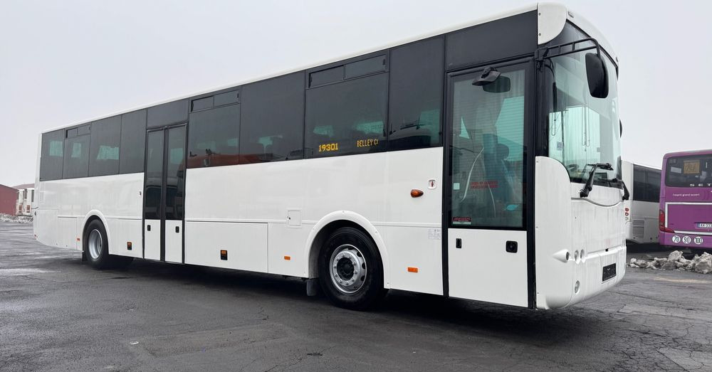 MAN Fast A91/ 61miejsc/klima / CENA:69000zł Netto - Autobús suburbano: foto 1 MAN Fast A91/ 61miejsc/klima / CENA:69000zł Netto - Autobús suburbano: foto 1