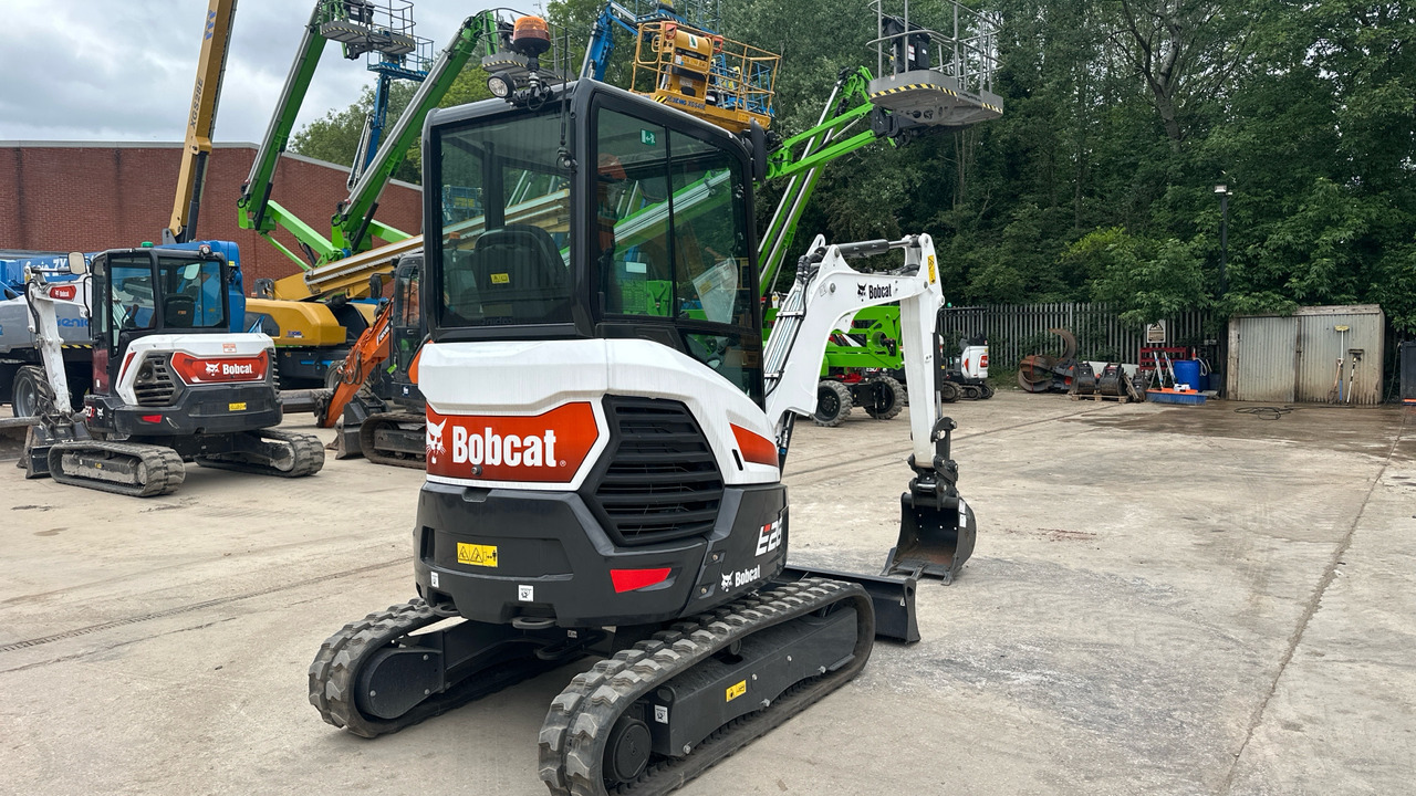 BOBCAT E 26 - Miniexcavadora: foto 4 BOBCAT E 26 - Miniexcavadora: foto 4