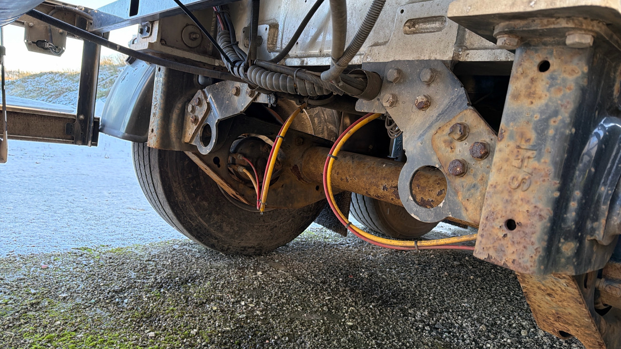 Limpieza de alcantarillado CROSSLAND VACUUM TANKER: foto 9 Limpieza de alcantarillado CROSSLAND VACUUM TANKER: foto 9