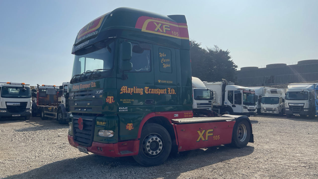 DAF XF 105.460 - Cabeza tractora: foto 2 DAF XF 105.460 - Cabeza tractora: foto 2