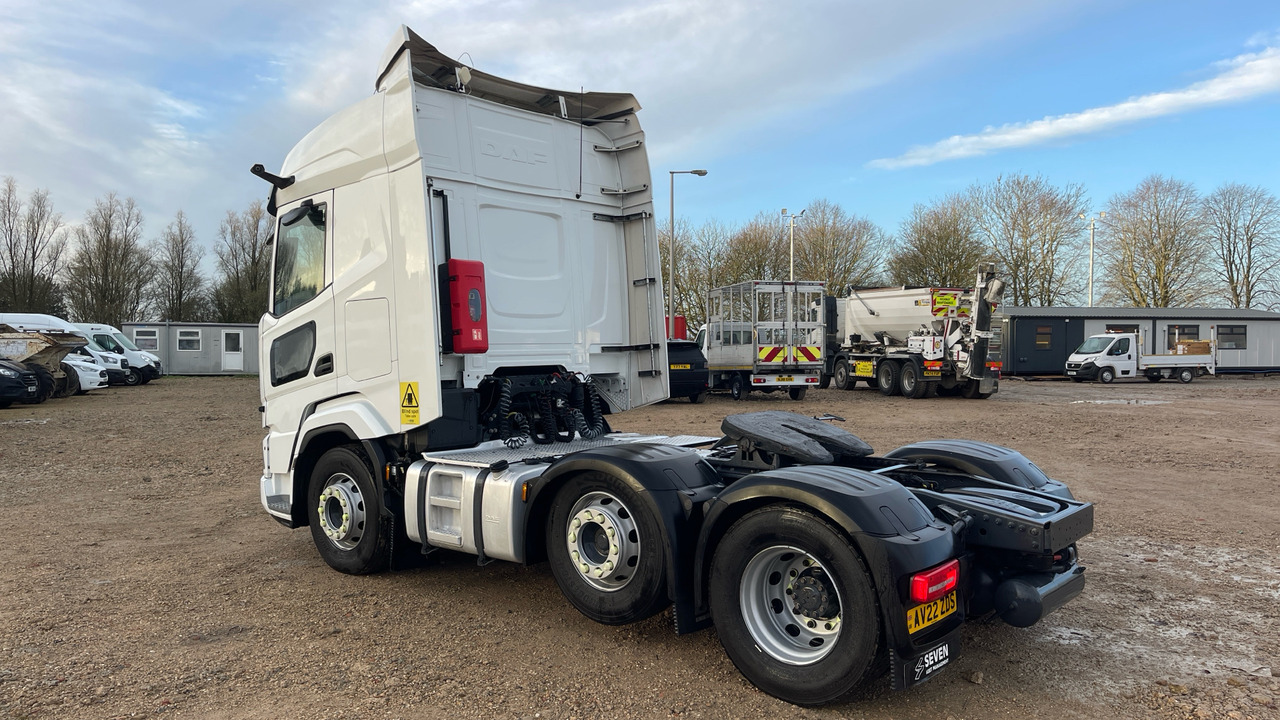 DAF XF 530 - Cabeza tractora: foto 3 DAF XF 530 - Cabeza tractora: foto 3