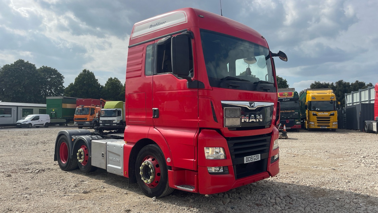 MAN TGX 24.460 - Cabeza tractora: foto 1 MAN TGX 24.460 - Cabeza tractora: foto 1