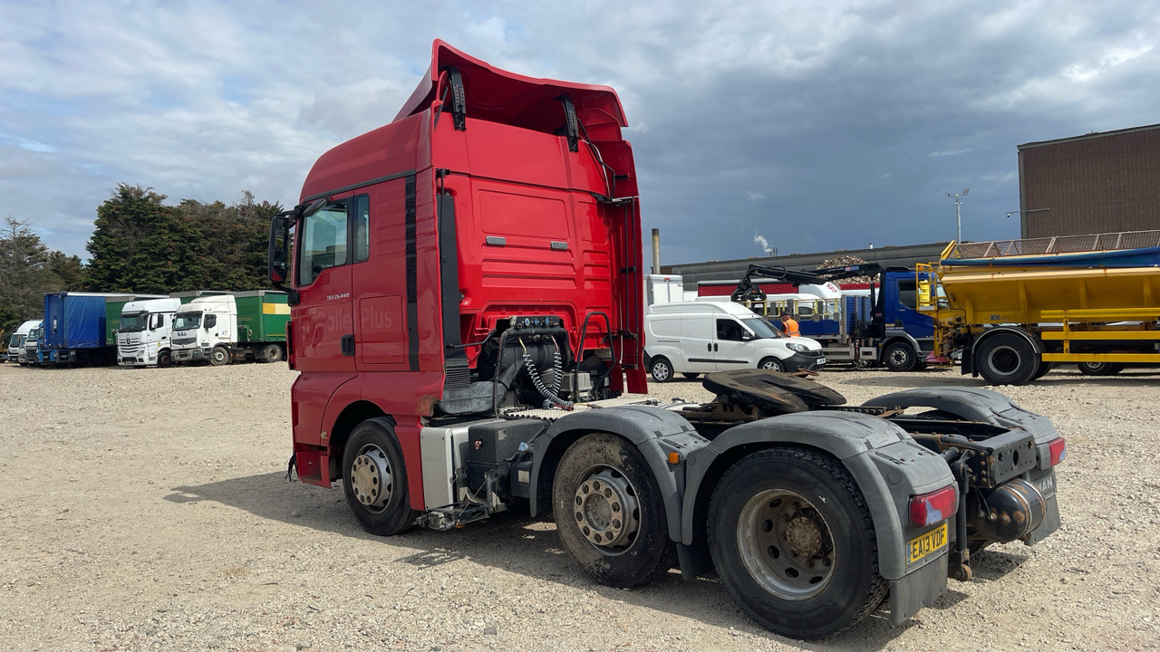 MAN TGX 26.440 - Cabeza tractora: foto 3 MAN TGX 26.440 - Cabeza tractora: foto 3