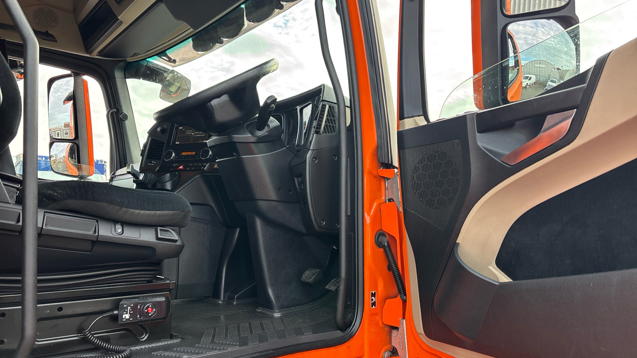 MERCEDES-BENZ ACTROS 1845 - Cabeza tractora: foto 5 MERCEDES-BENZ ACTROS 1845 - Cabeza tractora: foto 5