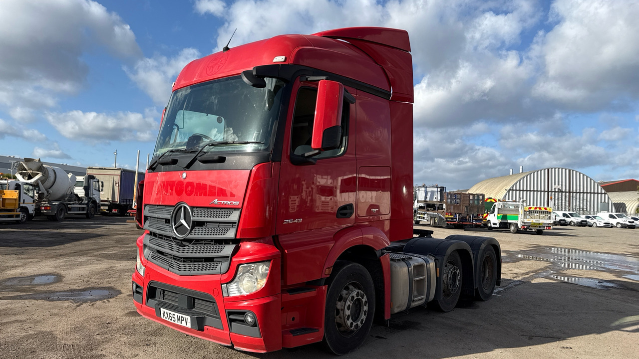 MERCEDES-BENZ ACTROS 2543 - Cabeza tractora: foto 2 MERCEDES-BENZ ACTROS 2543 - Cabeza tractora: foto 2