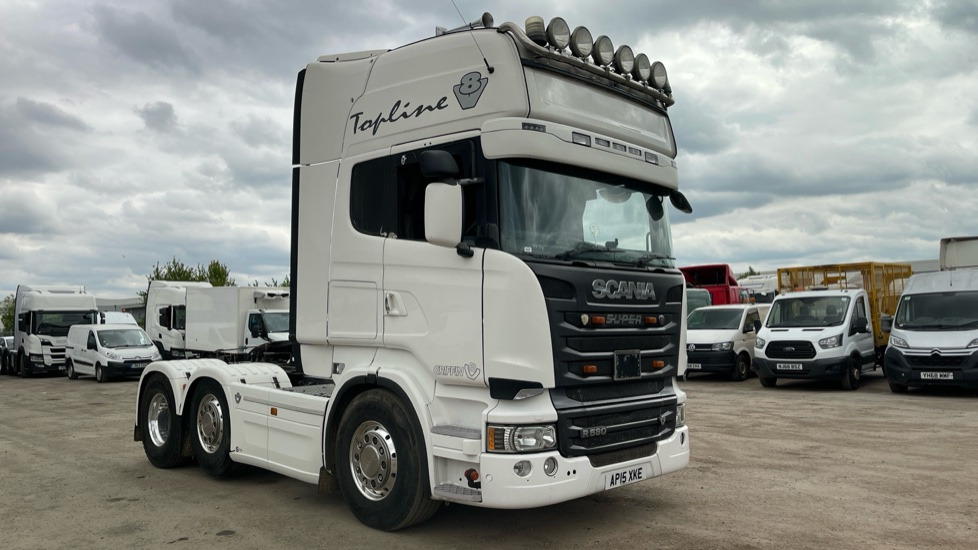 SCANIA R 580 V8 - Cabeza tractora: foto 2 SCANIA R 580 V8 - Cabeza tractora: foto 2