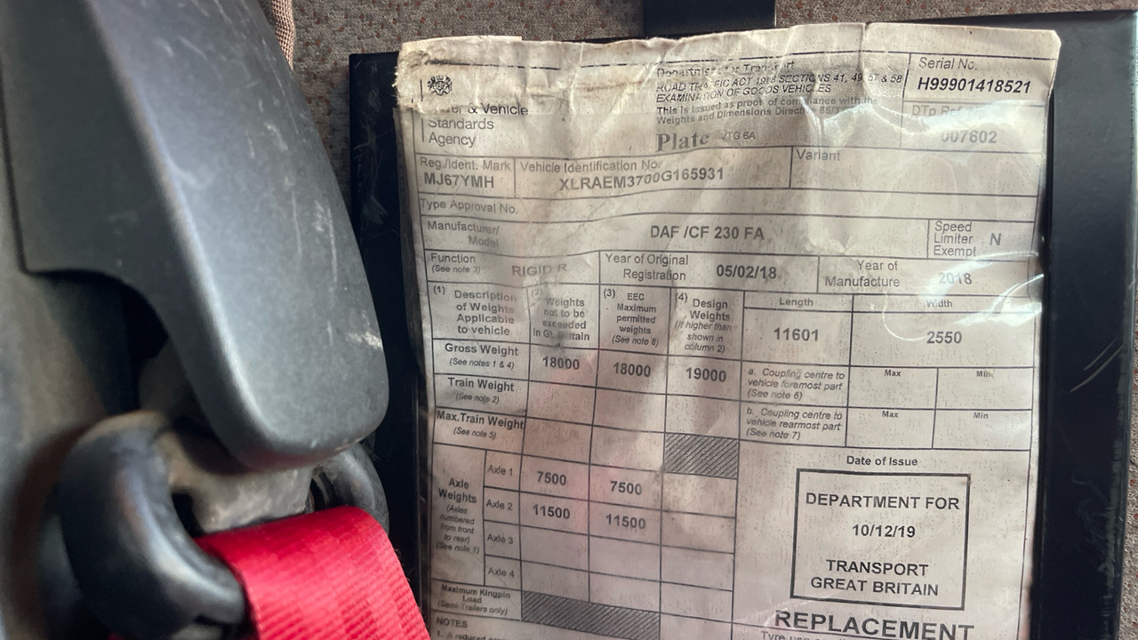 Camión caja abierta DAF CF 230: foto 11