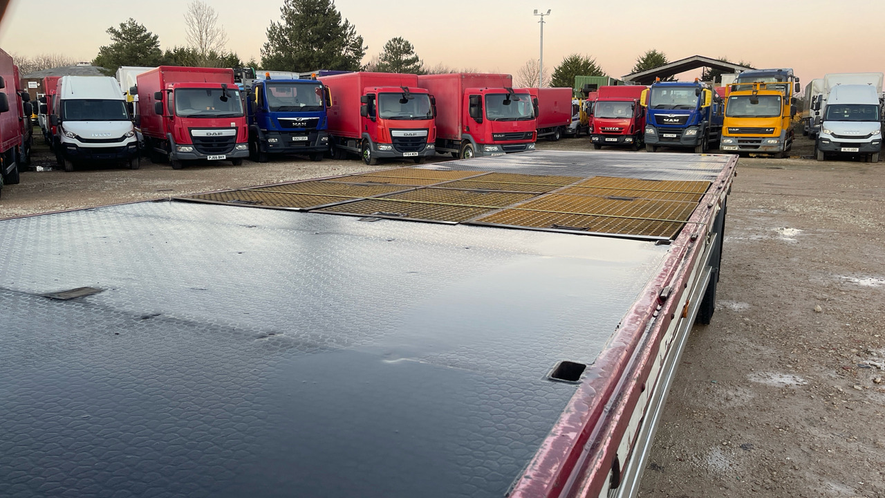 Camión caja abierta DAF CF 230: foto 19