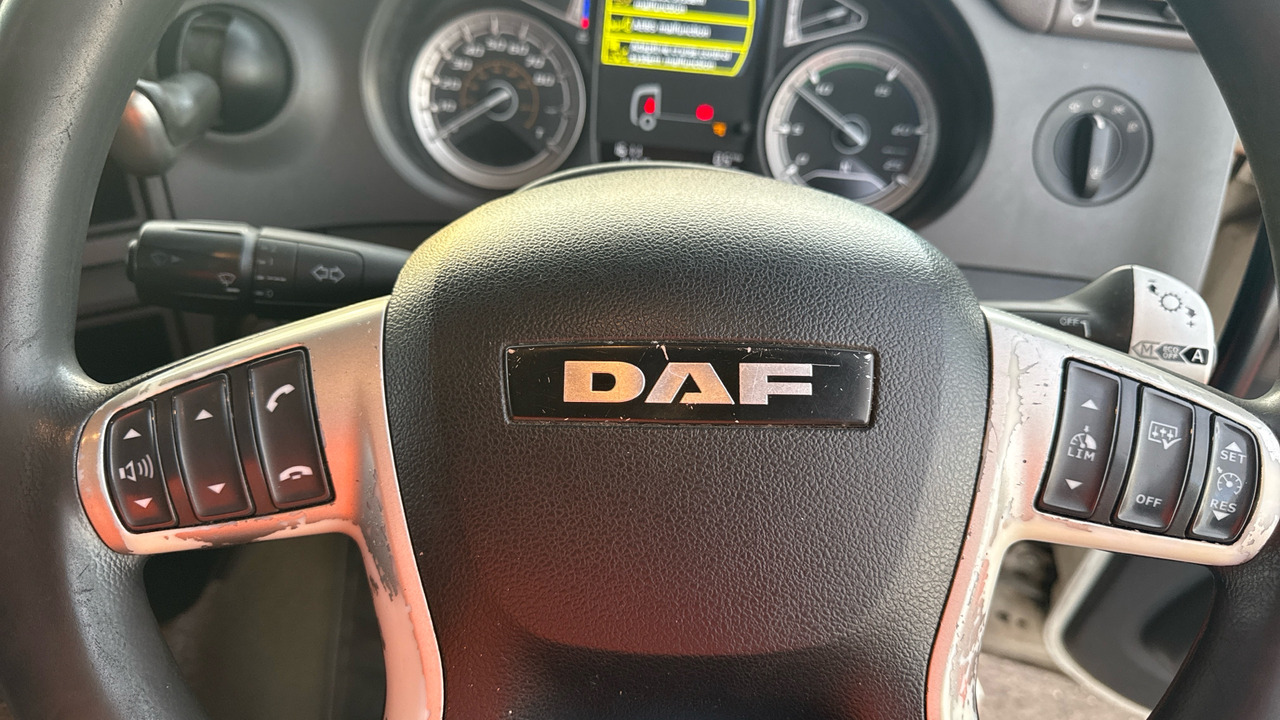 Camión caja cerrada DAF CF 340: foto 21