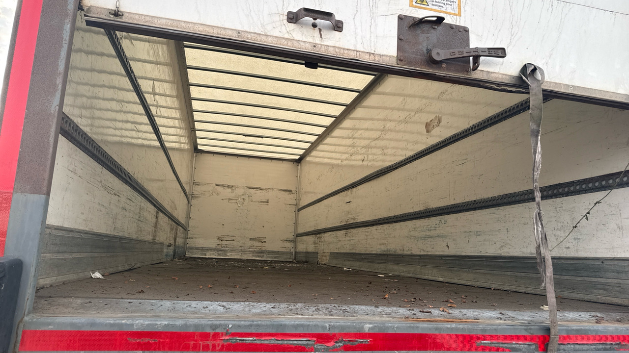 Camión caja cerrada DAF CF 340: foto 10