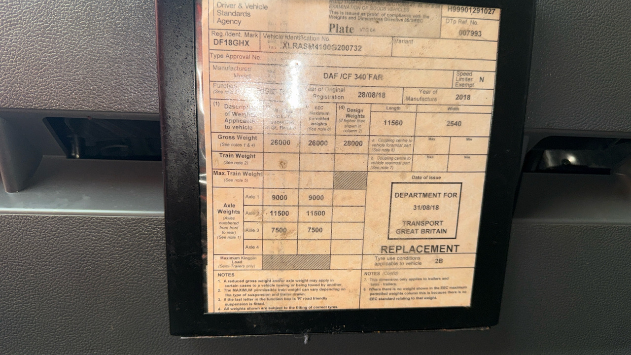 Camión caja cerrada DAF CF 340: foto 11