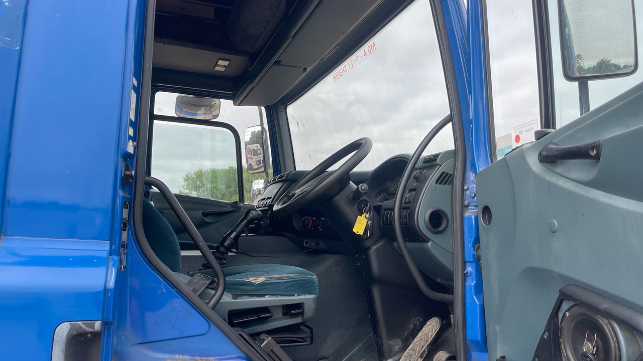 DAF CF 65.250 - Camión caja cerrada: foto 5 DAF CF 65.250 - Camión caja cerrada: foto 5
