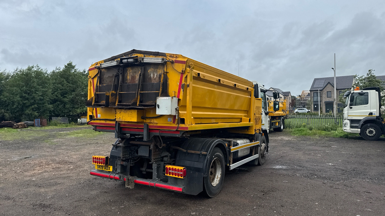 DAF LF 280 - Construcción de carreteras: foto 4 DAF LF 280 - Construcción de carreteras: foto 4