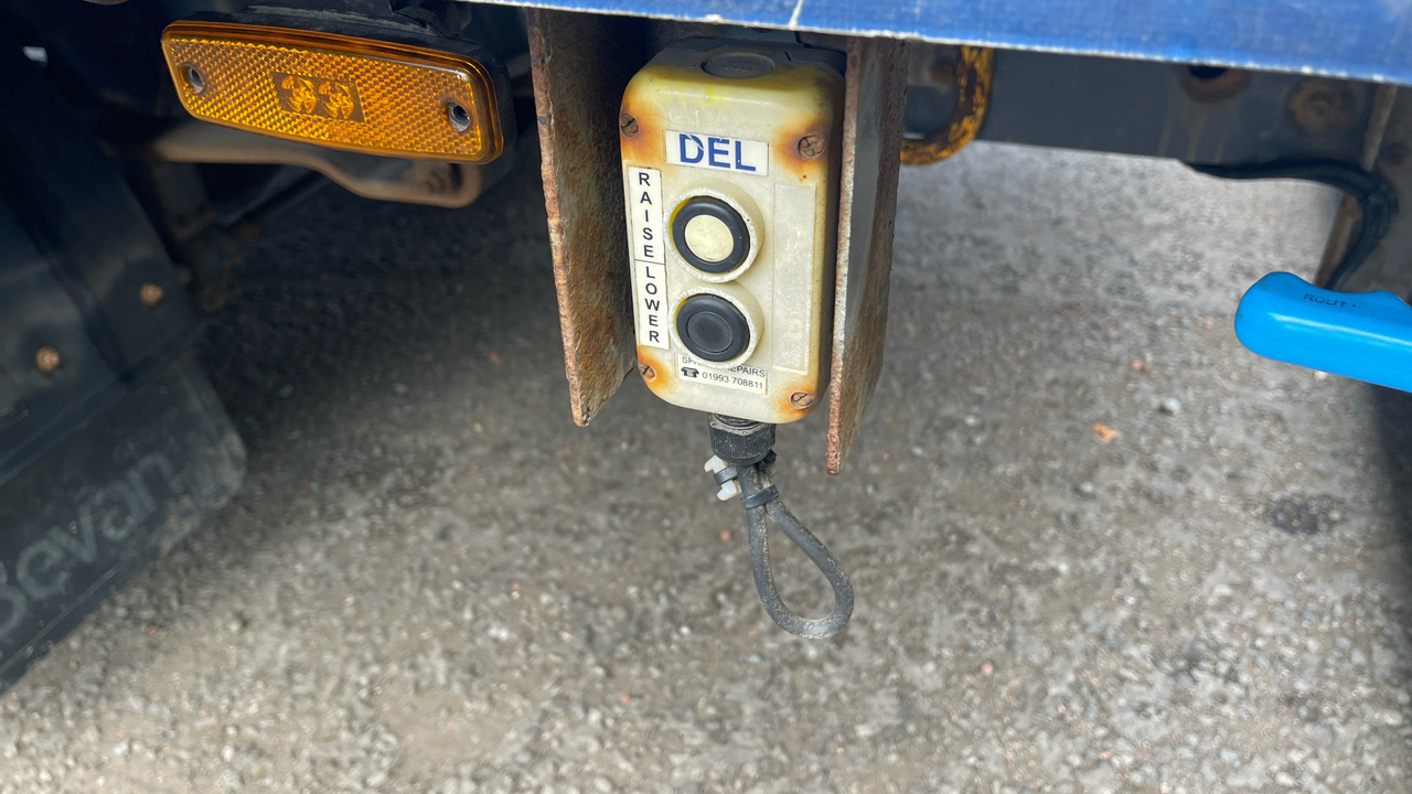 Camión lona Daf LF 150: foto 15