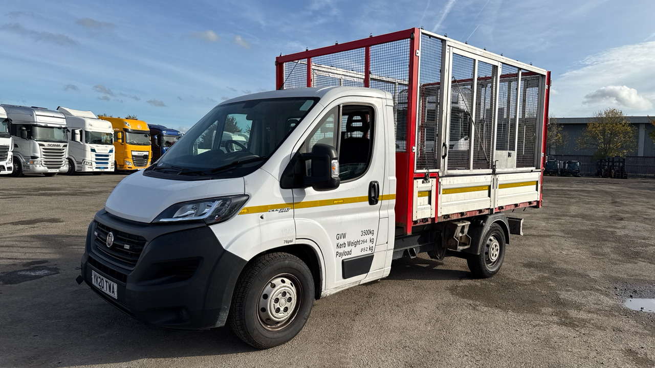 FIAT DUCATO 35 2.3 Multijet 140PS - Furgoneta basculante: foto 3 FIAT DUCATO 35 2.3 Multijet 140PS - Furgoneta basculante: foto 3