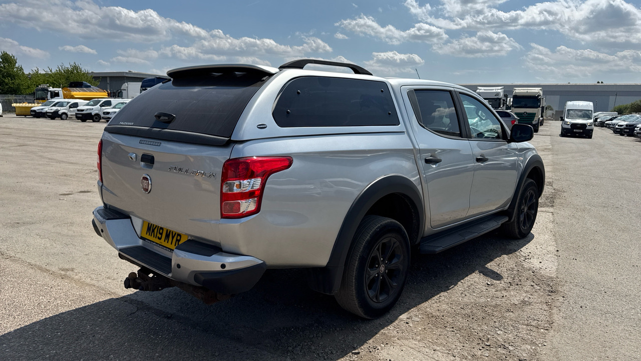 FIAT FULLBACK 2.4 CROSS - Pick-up, Furgoneta combi: foto 4 FIAT FULLBACK 2.4 CROSS - Pick-up, Furgoneta combi: foto 4