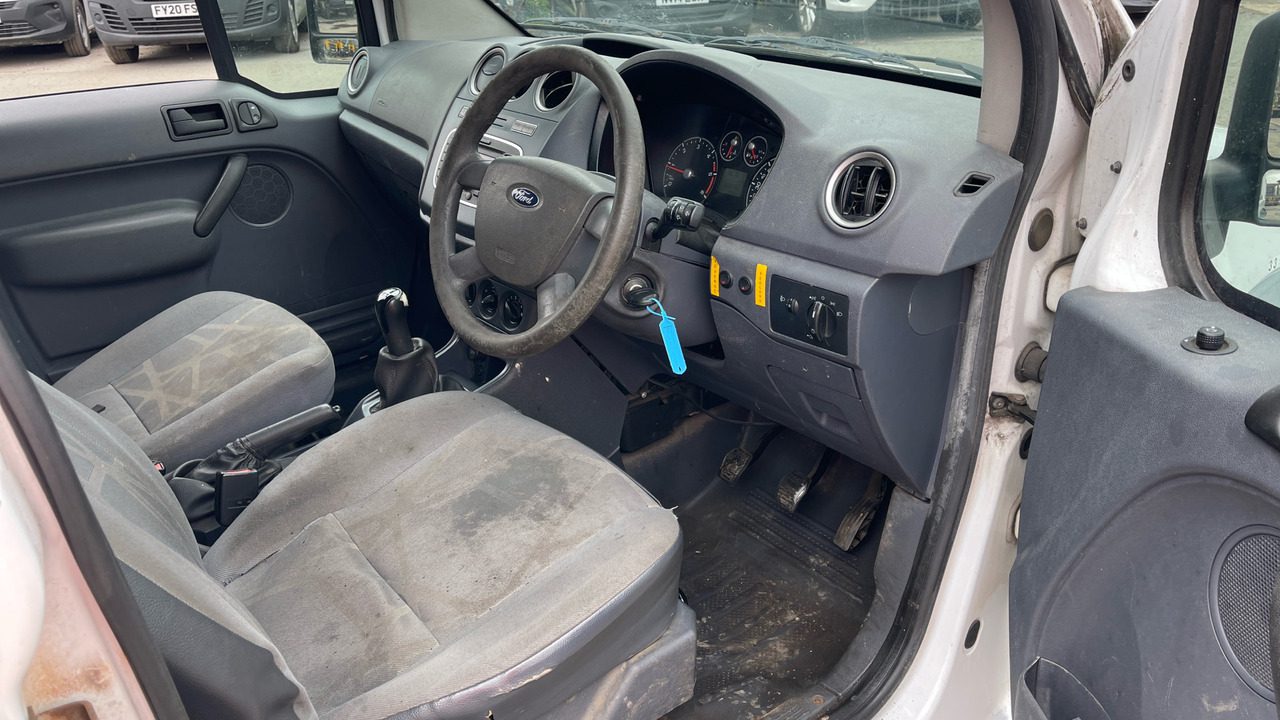FORD TRANSIT CONNECT 230 1.8 TDCI 90ps - Furgoneta pequeña: foto 5 FORD TRANSIT CONNECT 230 1.8 TDCI 90ps - Furgoneta pequeña: foto 5