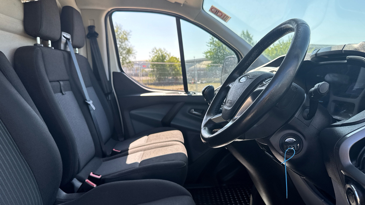 FORD TRANSIT CUSTOM 290 2.0 TDCi 130PS - Furgoneta pequeña: foto 5 FORD TRANSIT CUSTOM 290 2.0 TDCi 130PS - Furgoneta pequeña: foto 5