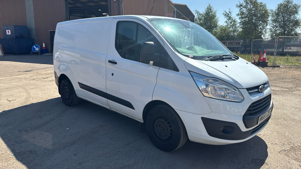 FORD TRANSIT CUSTOM 290 2.0 TDCi 130PS - Furgoneta pequeña: foto 1 FORD TRANSIT CUSTOM 290 2.0 TDCi 130PS - Furgoneta pequeña: foto 1