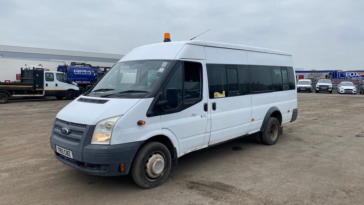 FORD TRANSIT T430 2.2 TDCI 135PS - Minibús, Furgoneta de pasajeros: foto 2 FORD TRANSIT T430 2.2 TDCI 135PS - Minibús, Furgoneta de pasajeros: foto 2