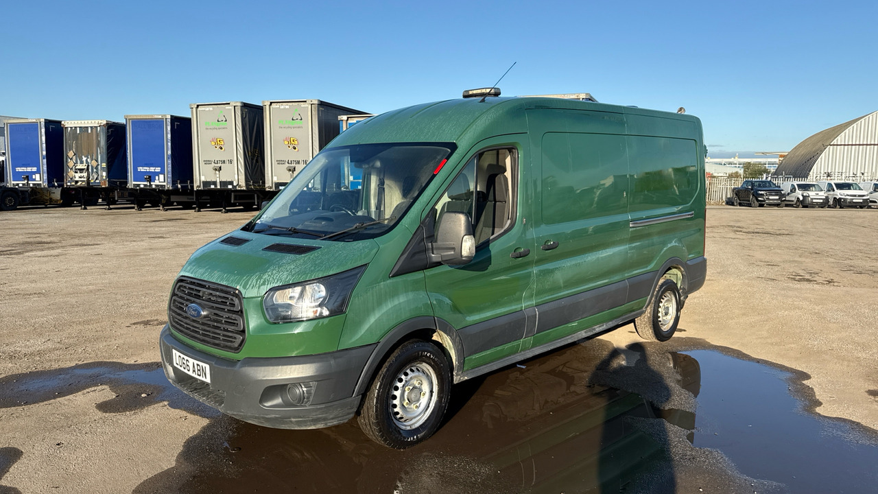 Ford Transit 350 2.0 TDCI 130PS - Furgón: foto 2 Ford Transit 350 2.0 TDCI 130PS - Furgón: foto 2