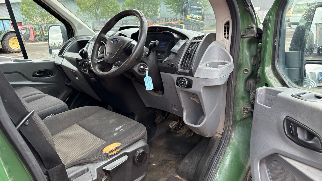 Ford Transit 350 2.0 TDCi 130ps - Furgón: foto 5 Ford Transit 350 2.0 TDCi 130ps - Furgón: foto 5