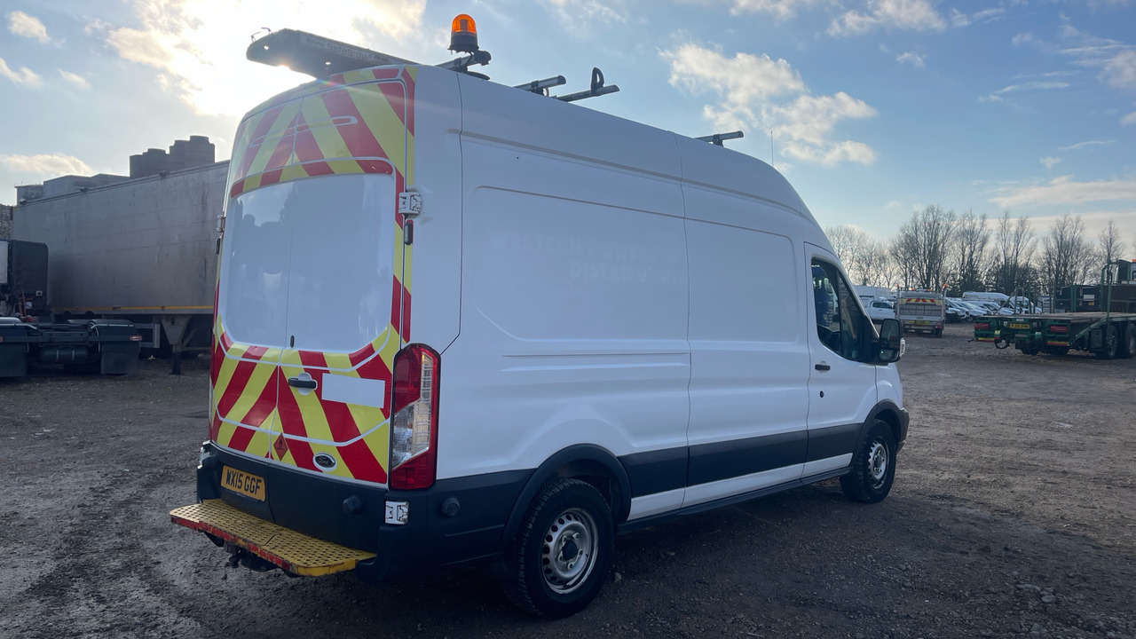 Ford Transit 350 2.2 TDCI 155PS - Furgón: foto 4 Ford Transit 350 2.2 TDCI 155PS - Furgón: foto 4