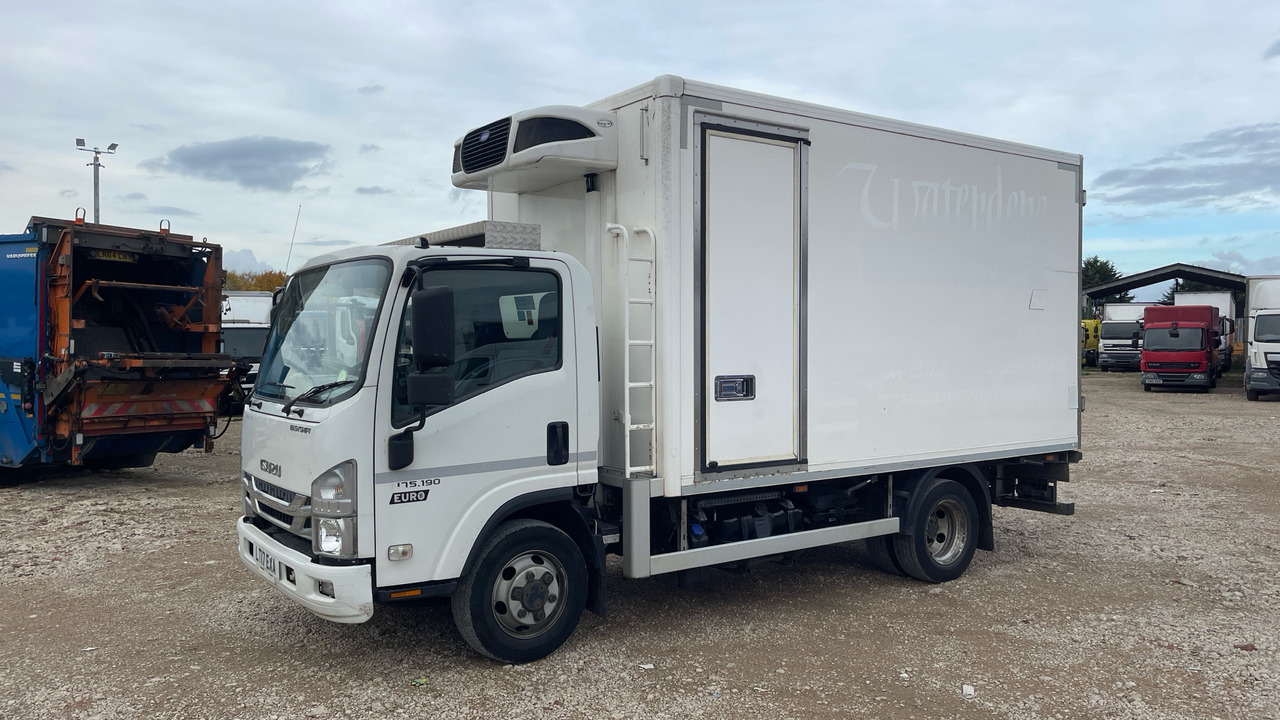 ISUZU FORWARD N75.190 - Camión frigorífico: foto 2 ISUZU FORWARD N75.190 - Camión frigorífico: foto 2