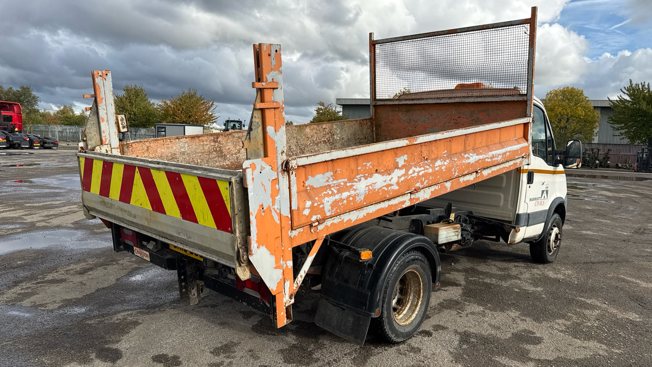 IVECO DAILY  60-180 - Camión volquete: foto 4 IVECO DAILY  60-180 - Camión volquete: foto 4