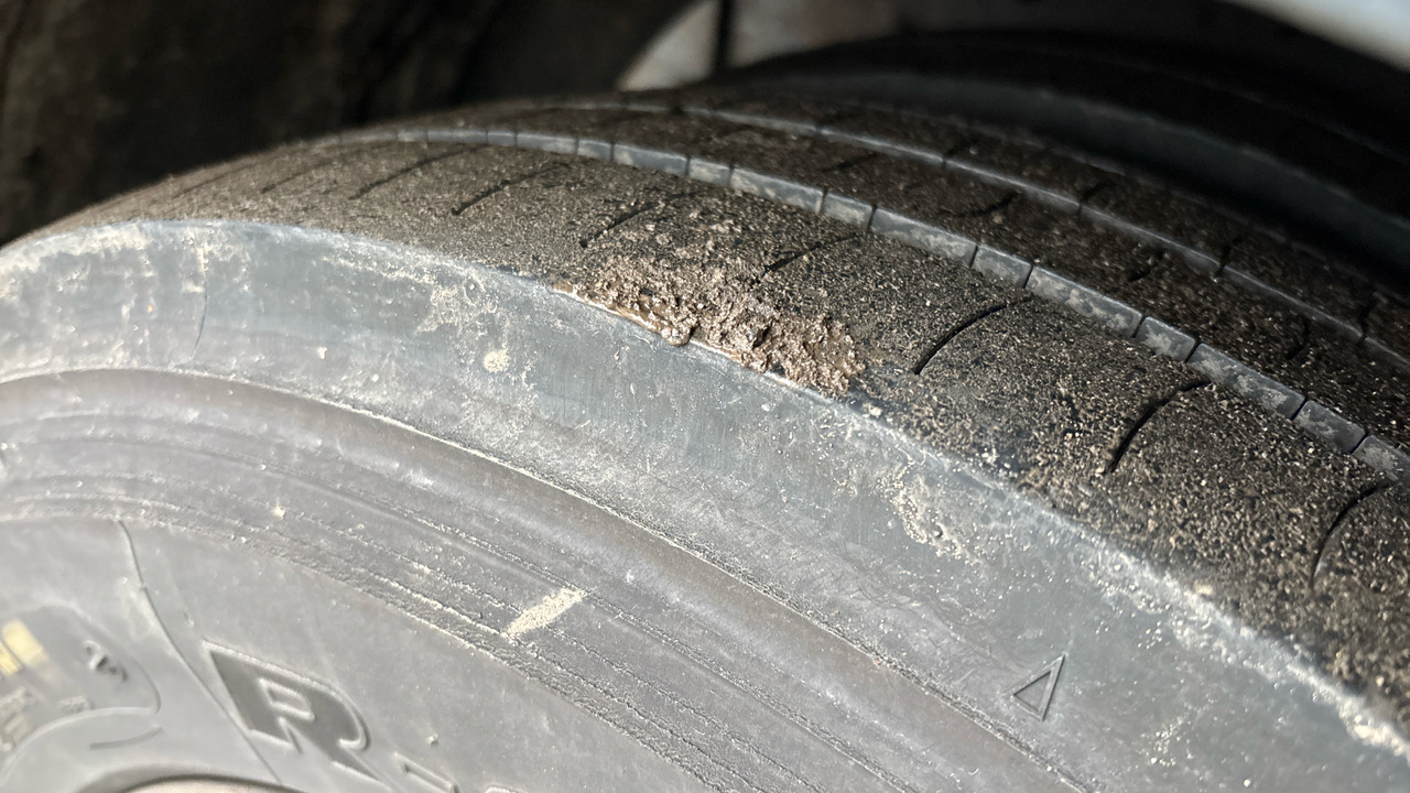 Camión caja cerrada Iveco Eurocargo 75E16: foto 22