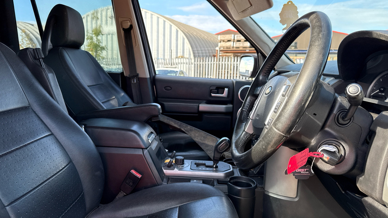 LAND ROVER DISCOVERY 2.7 TDV6 SE - SUV/ Todoterreno: foto 5 LAND ROVER DISCOVERY 2.7 TDV6 SE - SUV/ Todoterreno: foto 5