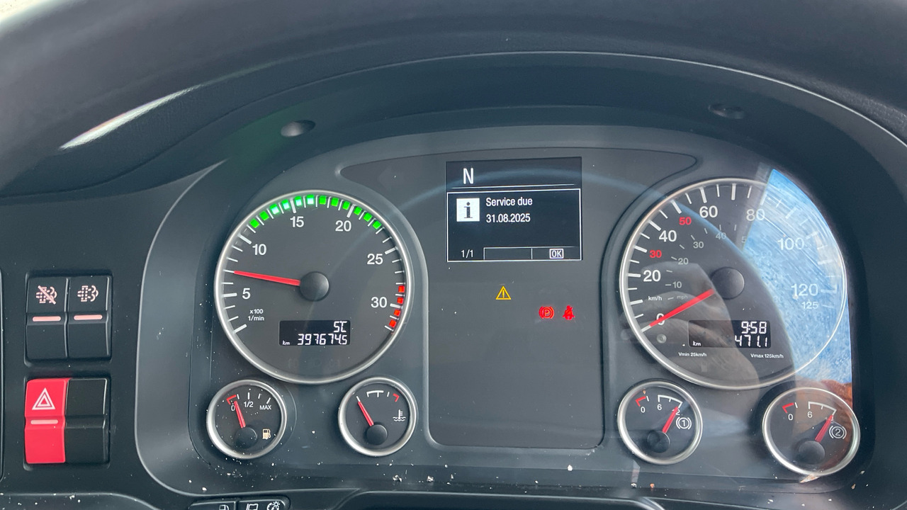 Camión caja cerrada MAN TGL 12.190: foto 6