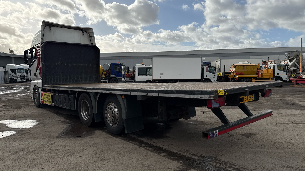 MAN TGX 26.560 - Camión caja abierta: foto 3 MAN TGX 26.560 - Camión caja abierta: foto 3