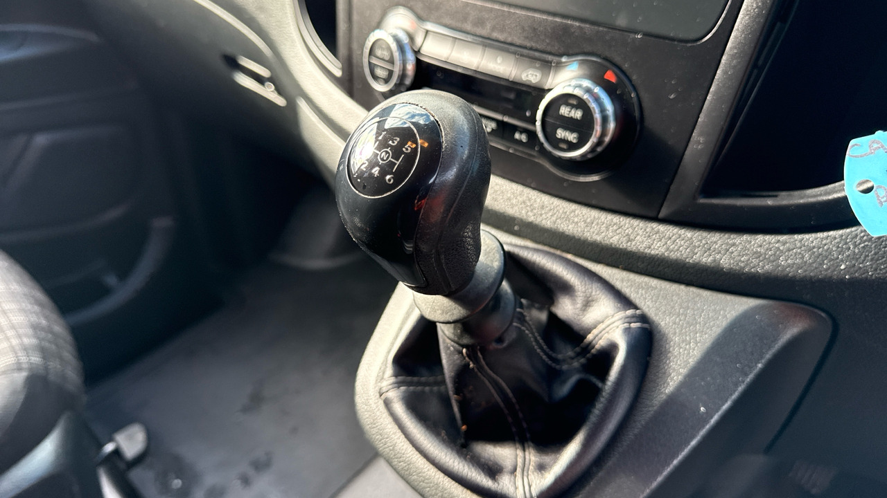 Furgoneta combi MERCEDES-BENZ VITO 114CDI BlueTec: foto 10