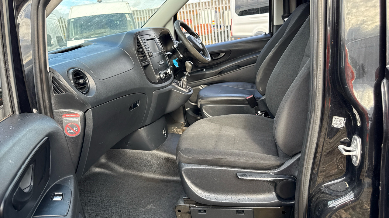 Furgoneta combi MERCEDES-BENZ VITO 114CDI BlueTec: foto 15